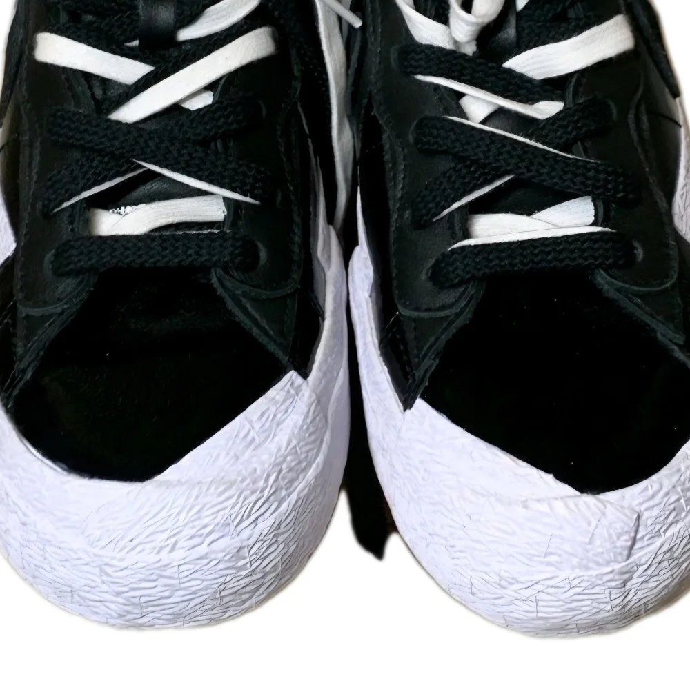 Nike Sacai x Blazer Low 'Black Patent' Men's Size 10 ( EUC )
